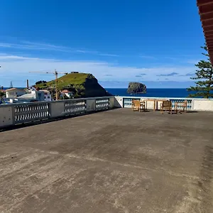 studios-by-the-sea.madeira-islandshotels.com/